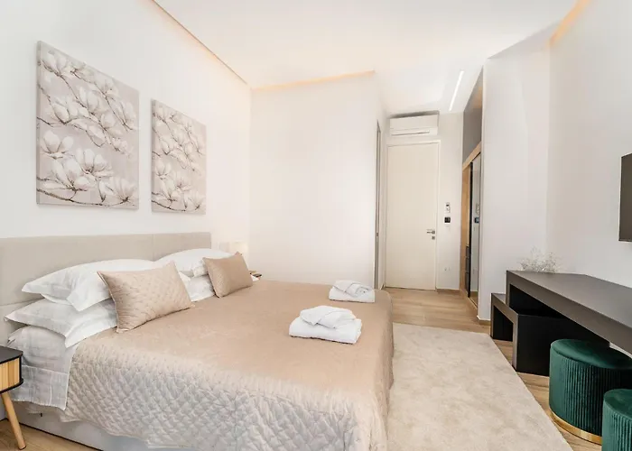 Lovely In With Sauna