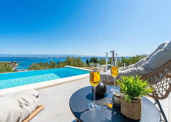 Lovely In With Sauna بريكو