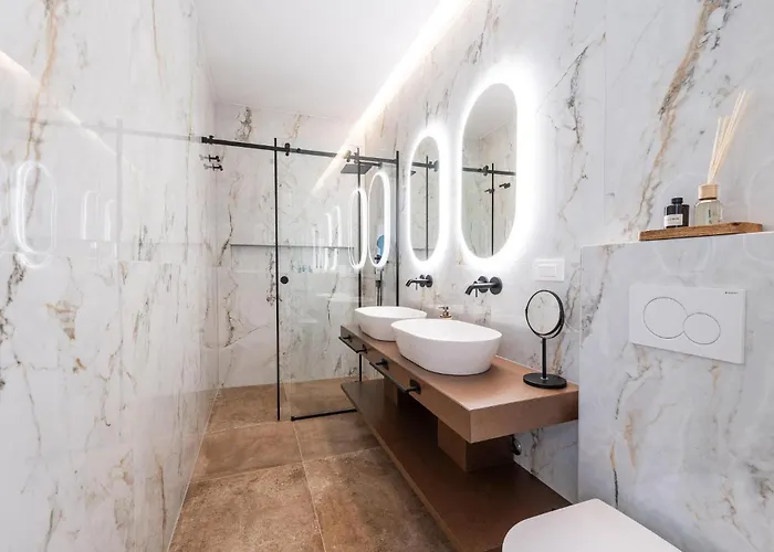 Lovely In With Sauna Holiday home Preko