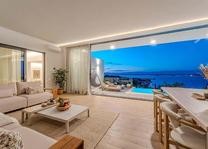 Holiday home Lovely In With Sauna Preko