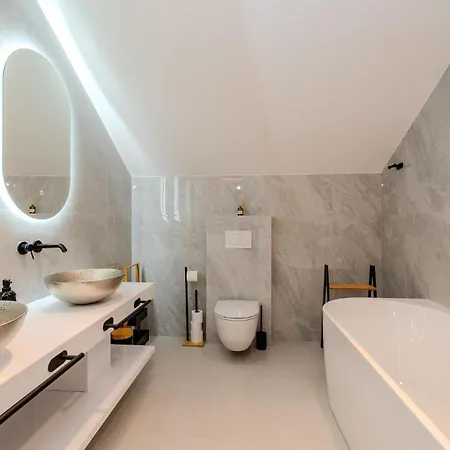 Lovely In With Sauna