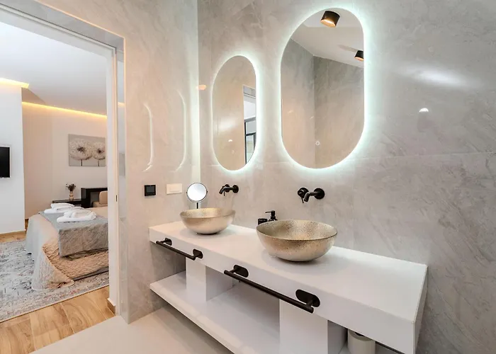 Дом отдыха Lovely In With Sauna Преко