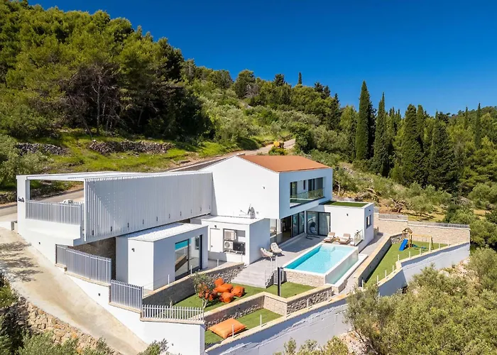 Lovely In With Sauna Преко